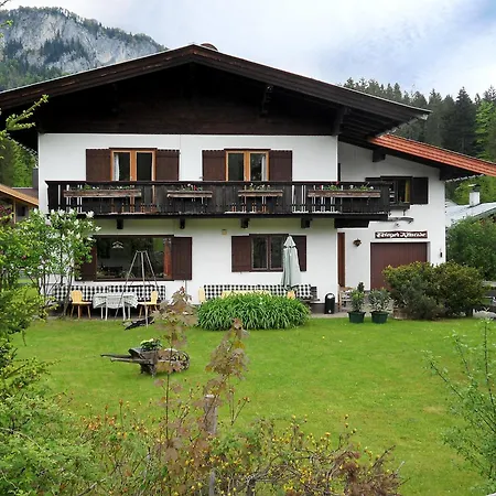 Fliegerklause Ferienhaus *