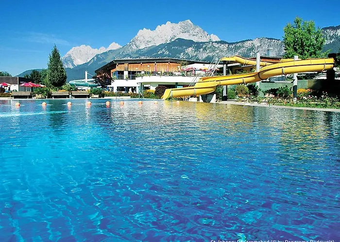Fliegerklause * Sankt Johann in Tirol